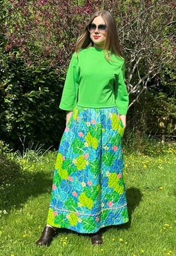 70's Vintage Green Floral Quilted 3/4 Sleeve Maxi Dress