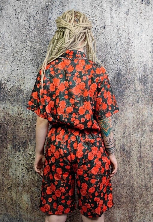 garment image