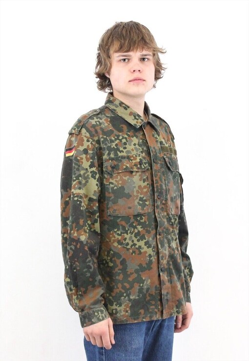 garment image