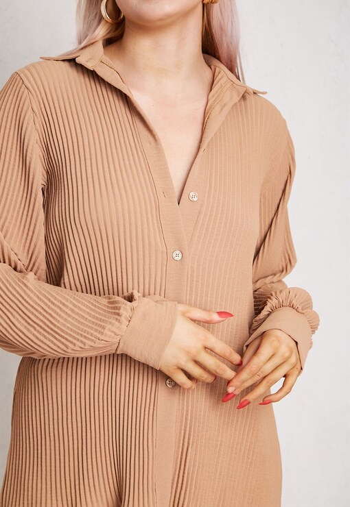 garment image