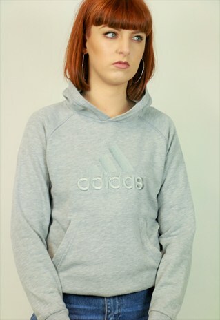 VINTAGE ADIDAS HOODIE