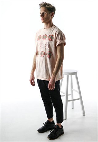 90'S COLOURFUL TSHIRT / RETRO GRAPHIC PATTERN TSHIRT