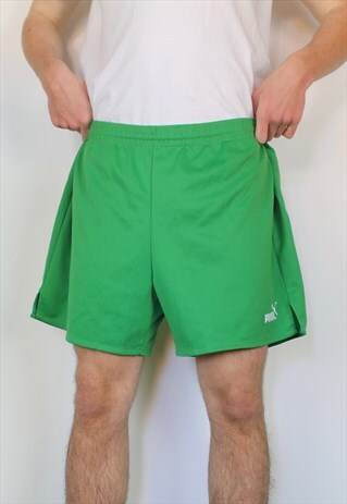 Vintage Puma Shorts in Green with Print Logo | cloutcloset | ASOS ...