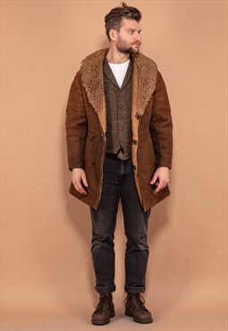 Vintage 70's Men Distressed Sheepskin Coat in Brown