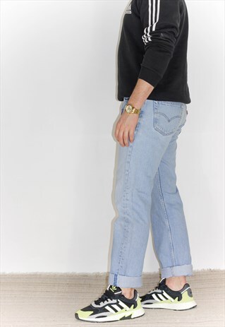 VINTAGE 90'S 501 LIGHT BLUE LEVI JEANS