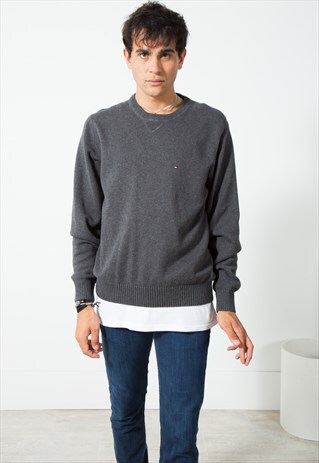 VINTAGE 80S TOMMY HILFIGER KNIT JUMPER / S229