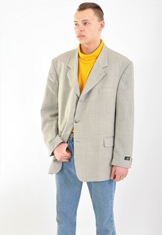 VINTAGE 90S SUIT JACKET IN BEIGE