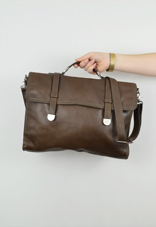 LEATHER MESSENGER BAG