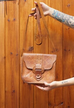 Vintage 70s Hippy Embossed Leather Satchel Bag in Brown