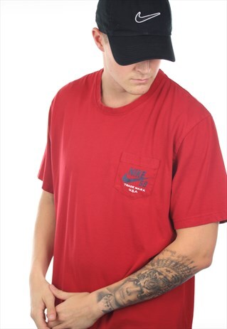 VINTAGE NIKE SB SMALL LOGO T SHIRT TEE