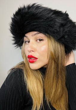 Vintage 90s faux fur hat 