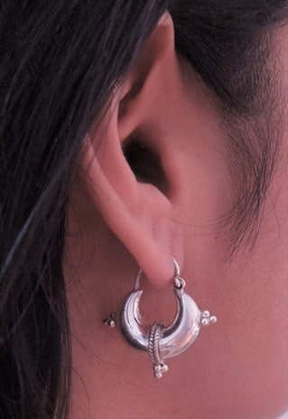 STERLING SILVER HOOP EARRINGS