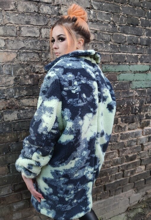 garment image