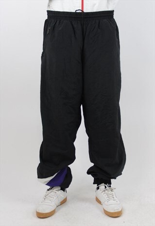 VINTAGE PUMA BLACK SHELL TRACKSUIT BOTTOMS