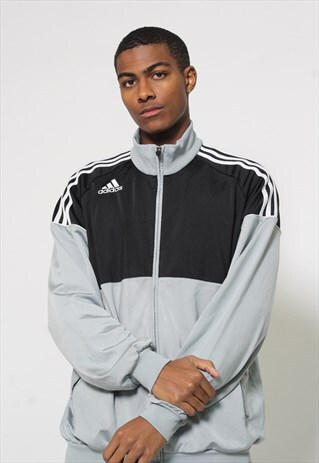 VINTAGE ADIDAS TRACK JACKET