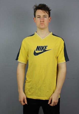 VINTAGE NIKE V NECK T-SHIRT IN YELLOW WITH PRINTING