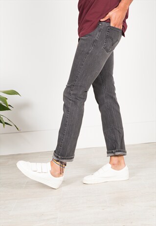 RETRO 90'S LEVI'S SLIM FIT JEANS / 0035 / 901
