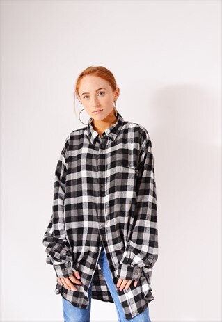 VINTAGE OVERSIZED CHECK FLANNEL SHIRT BLACK