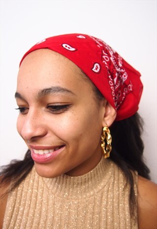 RED BANDANA SCARF