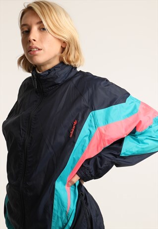 VINTAGE ADIDAS WINDBREAKER JACKET