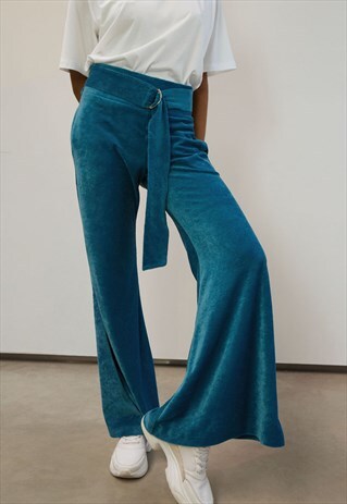 VELOURS FLARED TROUSERS MADE FROM RECYCLED FIBRES
