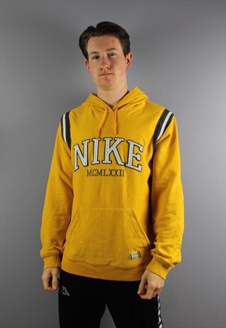 VINTAGE NIKE HOODIE IN YELLOW WITH EMBROIDERED LOGO AND POUC