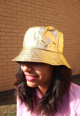 GOLD METALLIC BUCKET HAT
