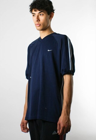 VINTAGE NIKE SPORTS T-SHIRT, V NECK, CHEST LOGO