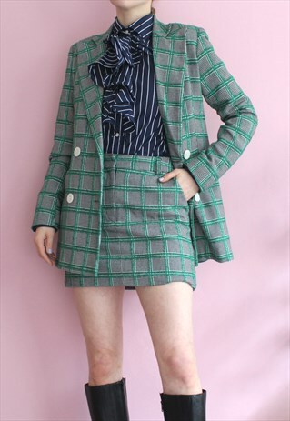 NAVY & WHITE PINSTRIPE RUFFLE BLOUSE