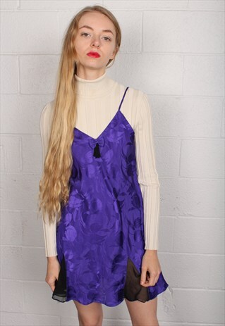80'S PURPLE VICTORIA SECRET SLIP