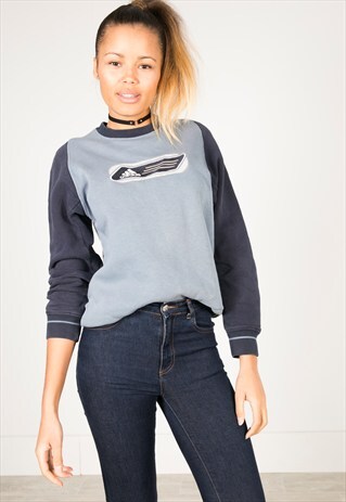 VINTAGE 90S ADIDAS SWEATSHIRT/ R0575