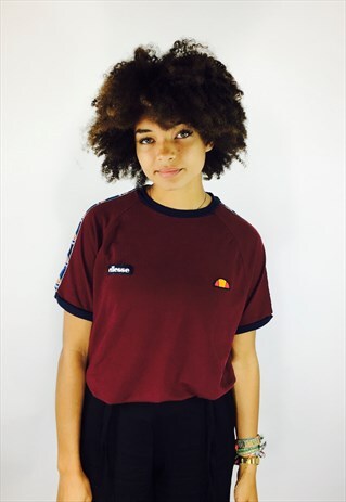 ELLESSE 90S T SHIRT