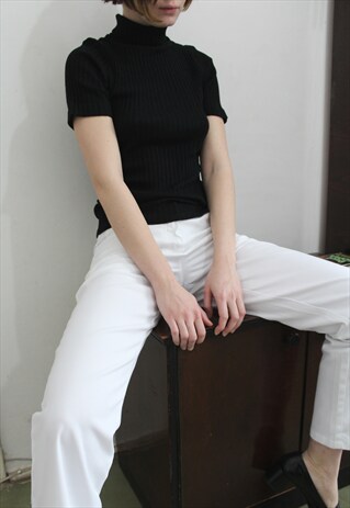 90S BLACK RIBBED TURTLENECK TOP