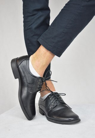 VINTAGE BLACK CLASSIC BROGUES 80'S SHOES
