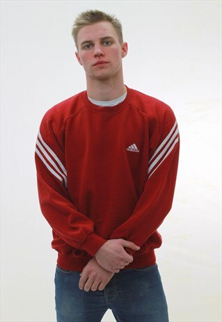VINTAGE ADIDAS SWEATSHIRT