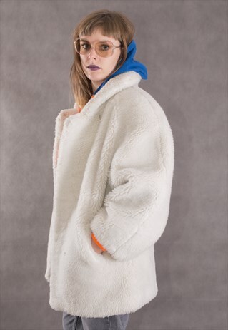 VINTAGE 80'S CREAM SHAGGY FAUX FUR WINTER JACKET