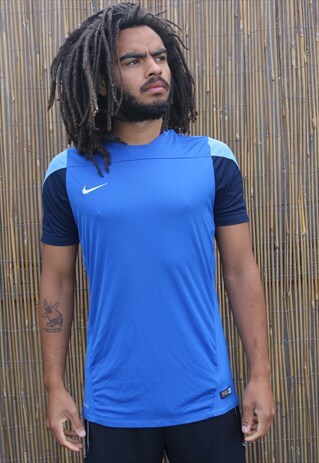 VINTAGE NIKE SPORTS TOP