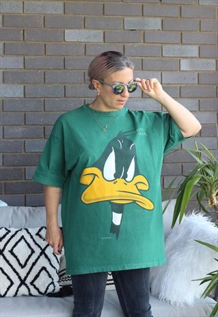 VINTAGE 1990S DAFFY DUCK GREEN OVERSIZED T SHIRT