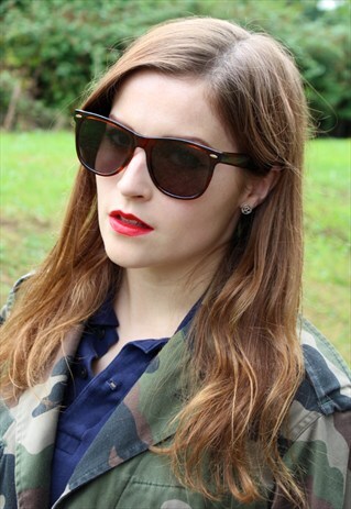 VINTAGE 90S FABRIS LANE ITALIAN SUNGLASSES - WAYFARER