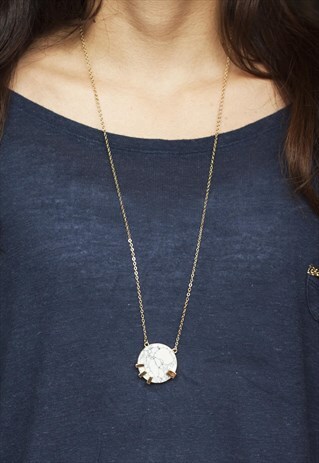 GRAPHIC ROUND WHITE MARBLE STONE LONG NECKLACE
