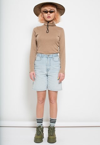 LIGHT BLUE HIGH WAISTED SHORT JEANS