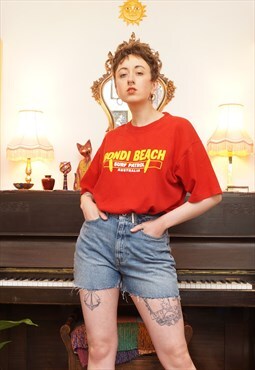 Vintage 90s Bondi Beach Australia Surf Graphic T-Shirt
