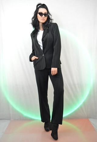 VINTAGE STRIPED 80'S WOMEN SUIT.
