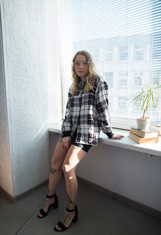 VINTAGE 80'S BLACK/WHITE CHECKED BLOUSE
