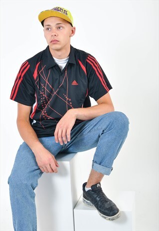 VINTASGE ADIDAS POLO SHIRT IN BLACK