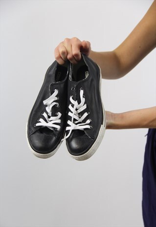 VINTAGE CONVERSE BLACK LEATHER TRAINERS