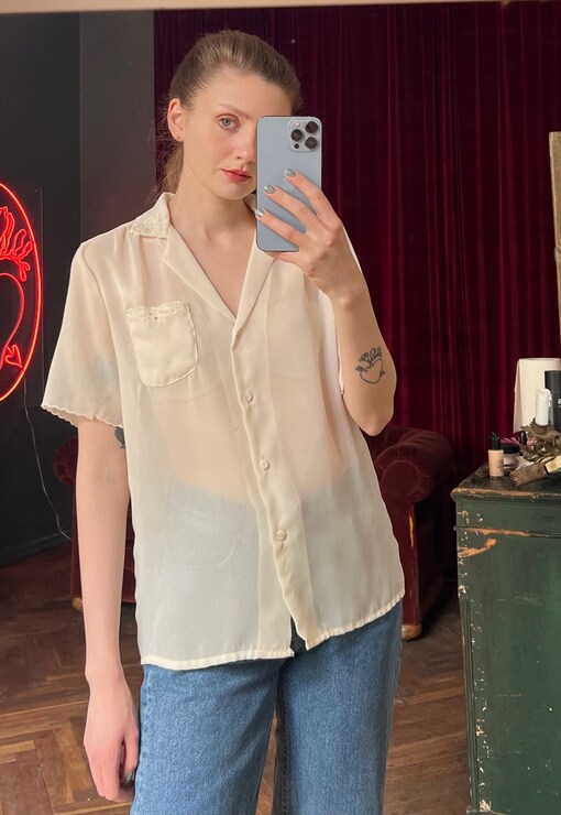 garment image