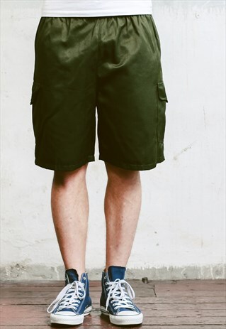 VINTAGE KHAKI CARGO SHORTS