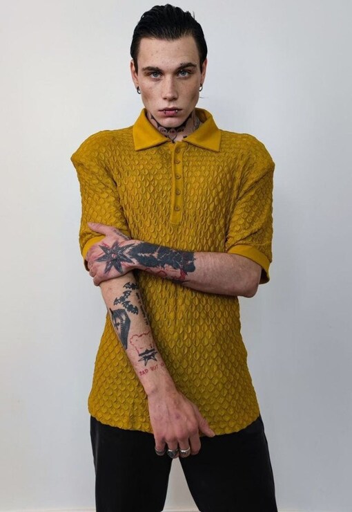 garment image