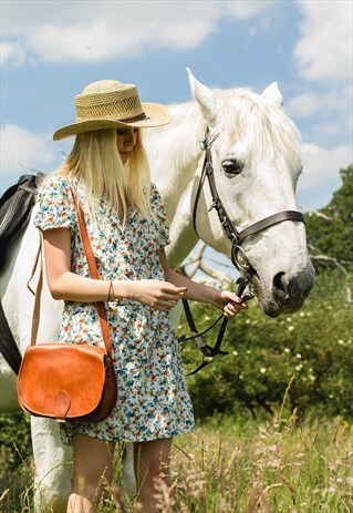LARGE TAN BROWN LEATHER SADDLE BAG